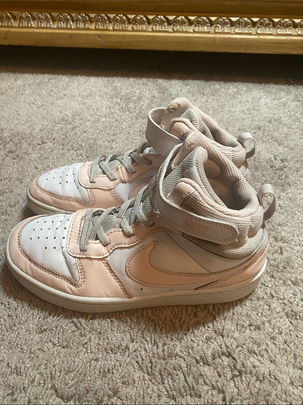 Nike Court Borough Hi Sneakers in Light Pink and White size 3Y
